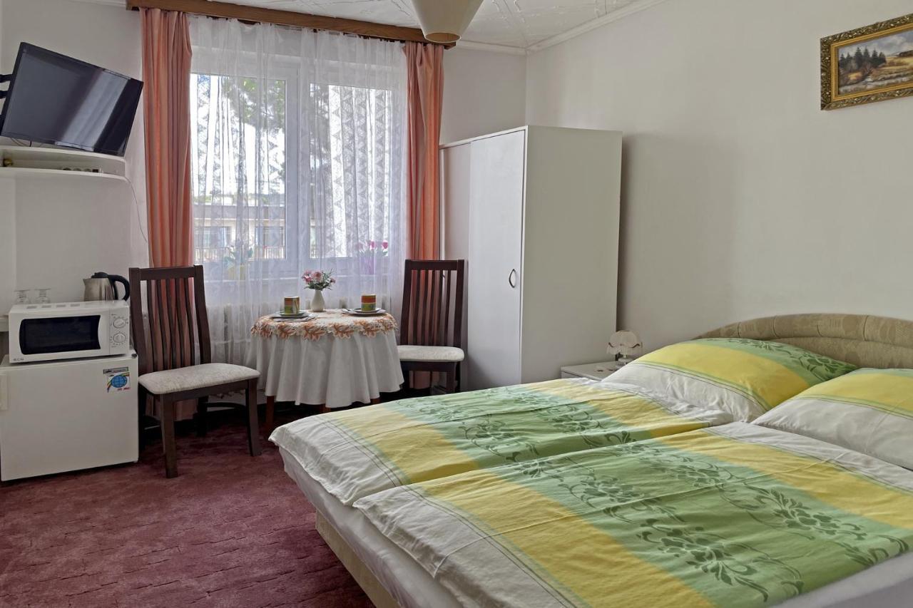 Pension Villa Hany Mariánské Lázně Eksteriør billede